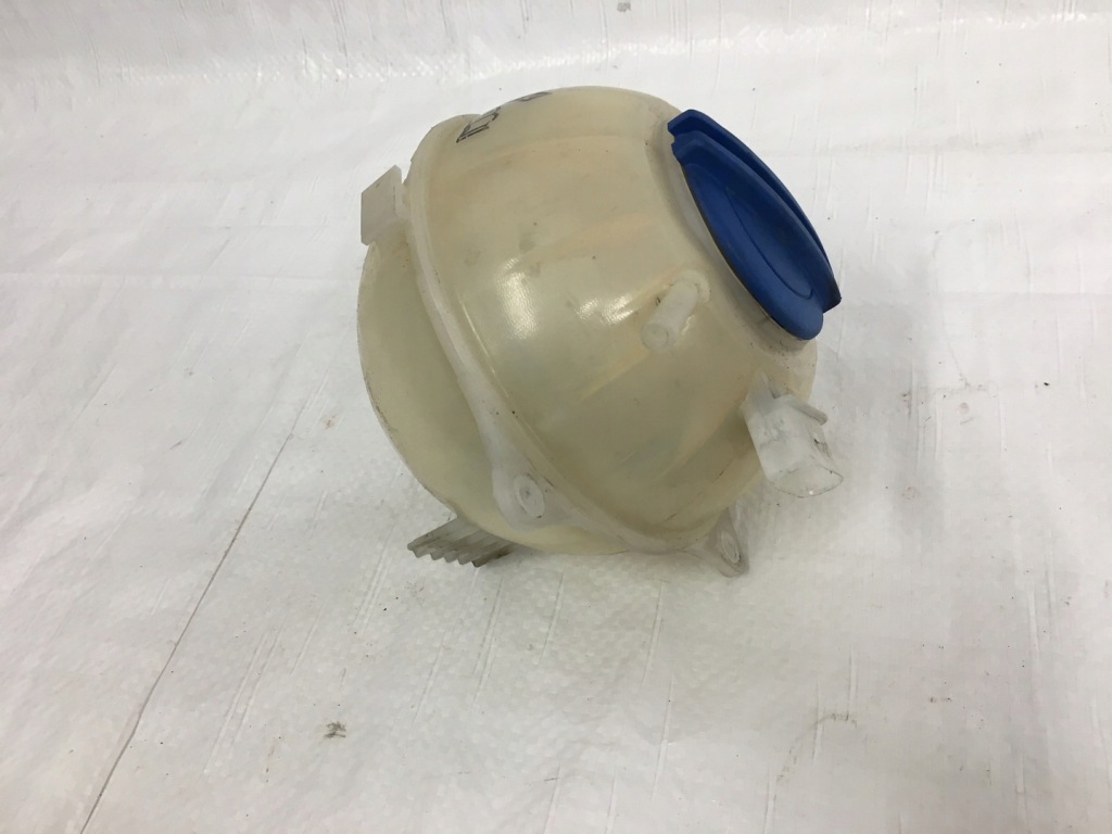 фото №10, Бак рідина розширювальний vw polo 9n 6l 2001-2010 6q0121407b 6q0121407a