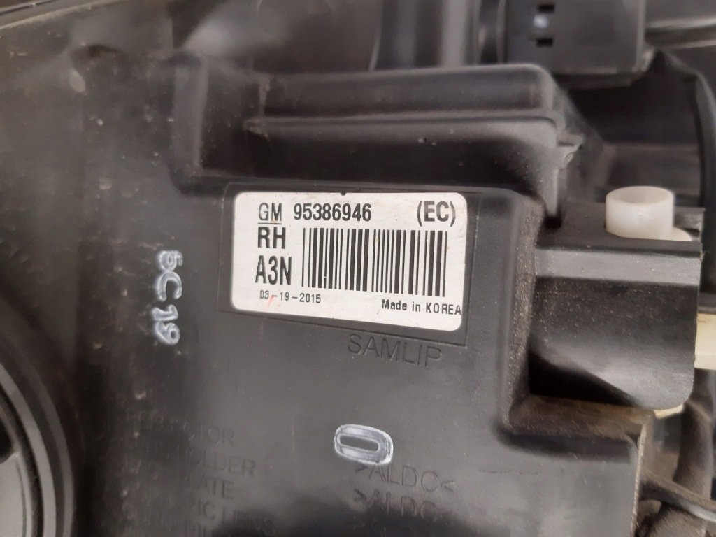 Лампа правий перед ксенон 95386946 opel mokka a 1,6 cdti Доставка