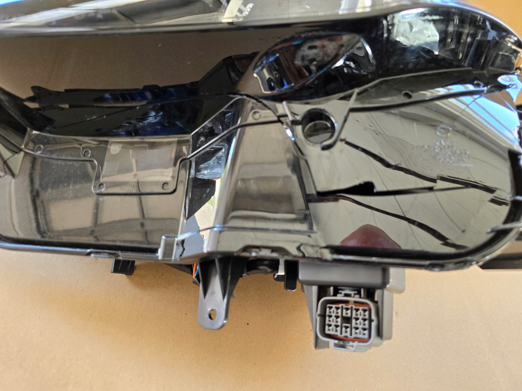 Mazda cx30 cx-30 фара ліва led dfr7-51040 Недорого