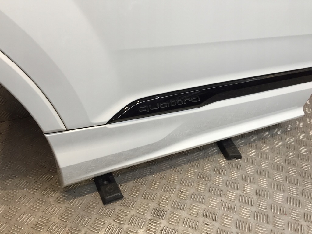 фото №8, Audi q7 4m дверь правое задняя задние ls9r