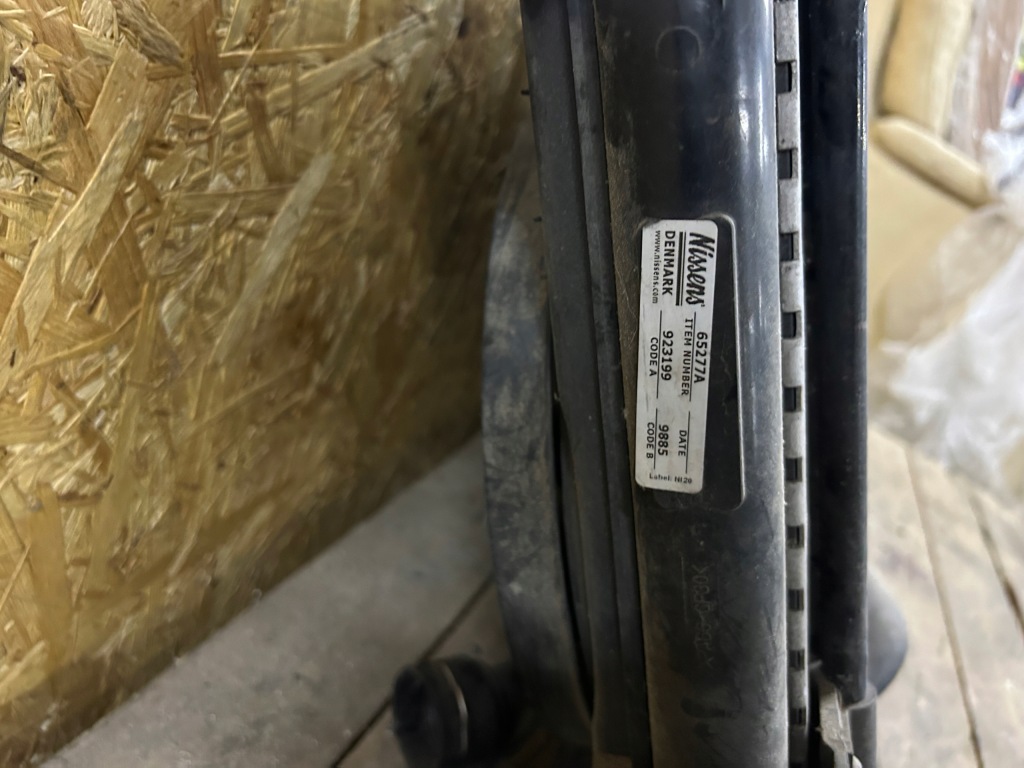 Комплект радиатор audi skoda volksagen a3 8p golf v octavia вентиляторы Киев