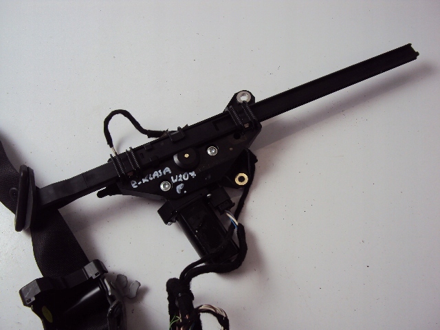 фото №4, Podajnik поперечина pas правый mercedes w207