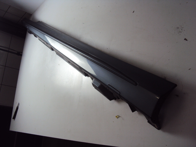 фото №1, Молдинг поріг ліва mercedes c-klasa w205 amg fl