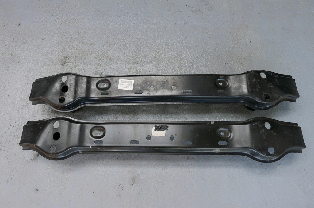 фото №1, Bmw f06 f12 f13 кронштейн балка бампера задня