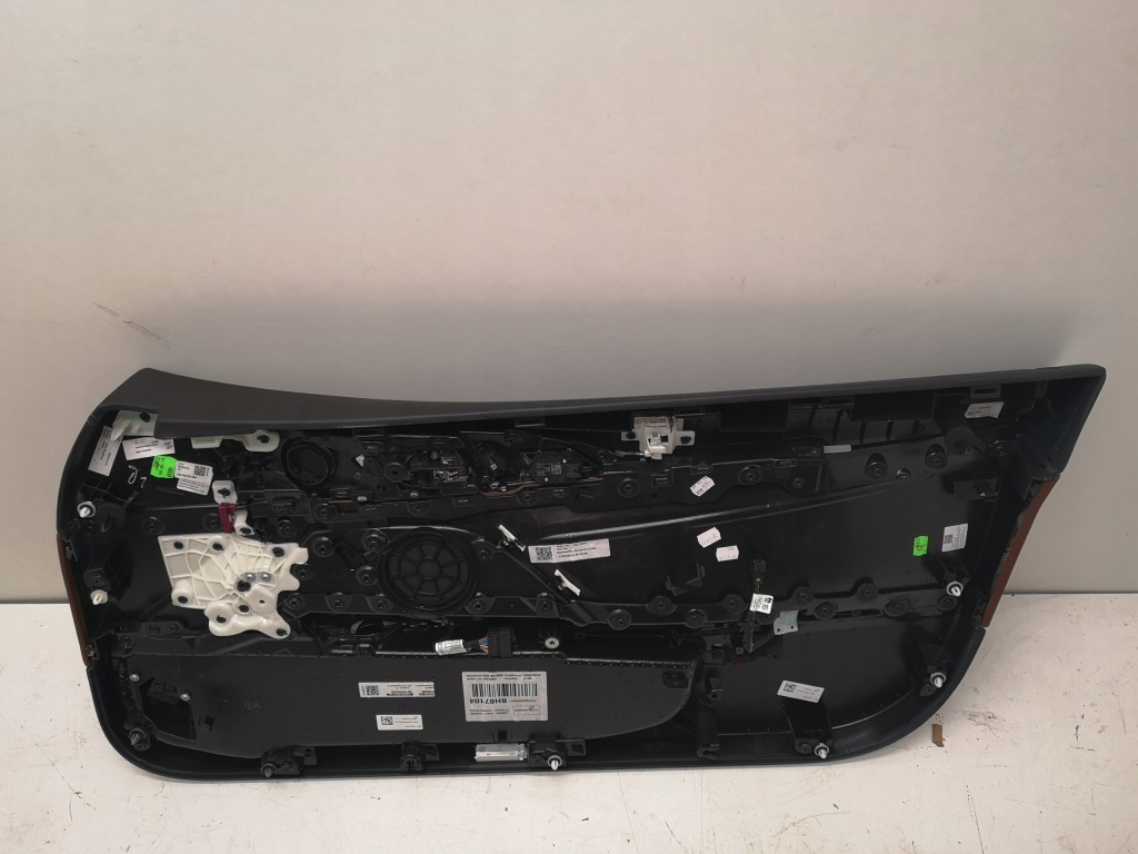 фото №2, Bmw g15 оббивка обшивка двері