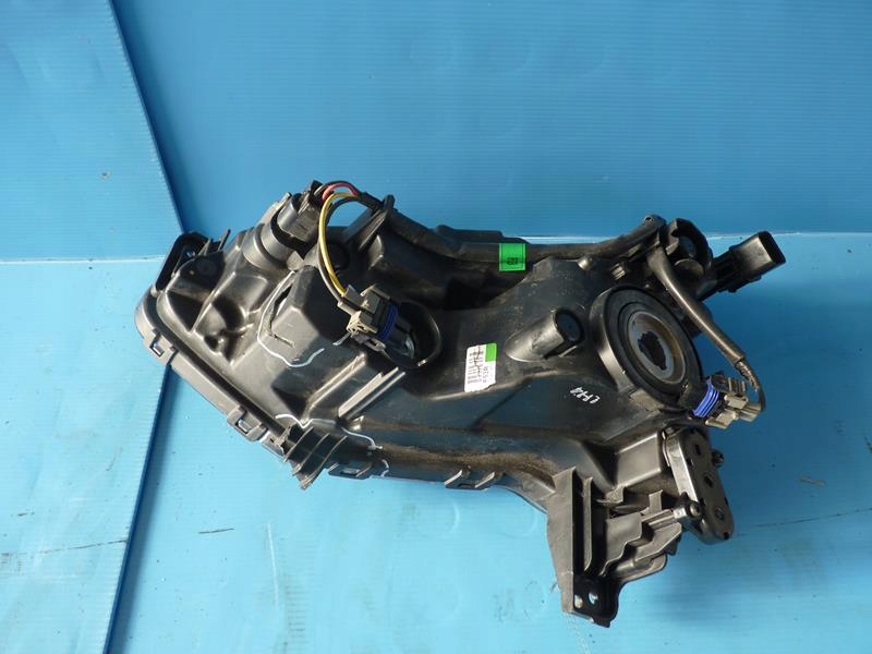 Hyundai santa fe 3 рестайлінг  фара правий led 92202-2w5 в Україні