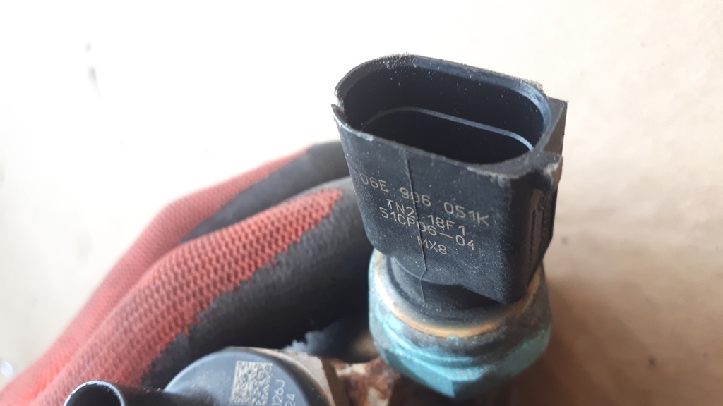 фото №6, A6 c7 4g помпа топлива 07l127026j 3.0 tfsi s4 b8