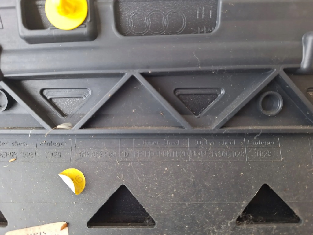 фото №9, Audi q8 4m8 молдинг дверь правая перед задняя оригинал