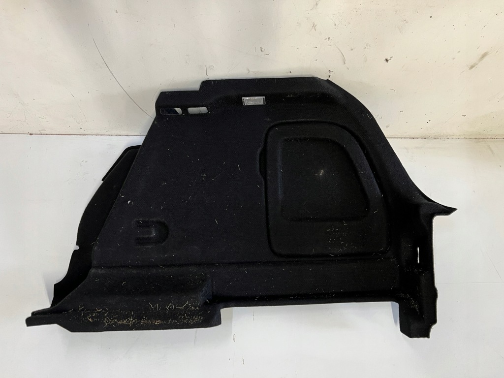 фото №1, Opel astra k v обшивка багажника правий hb