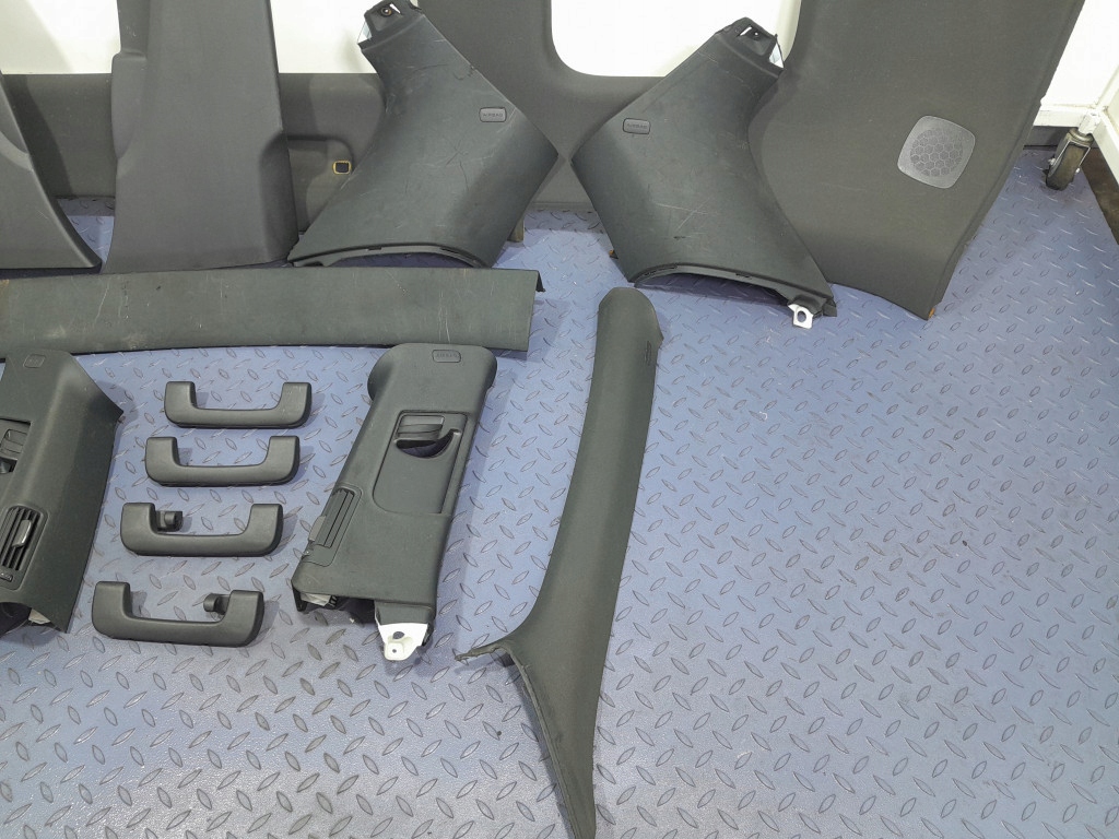 фото №2, Q7 4l s-line стеля панорама козирки ручки захист комплект 4l0867505k