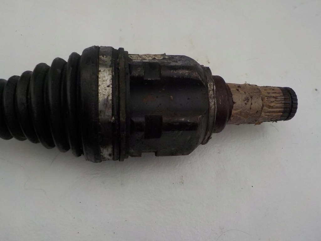 фото №2, Привідний вал ліва toyota prius iii dw11l