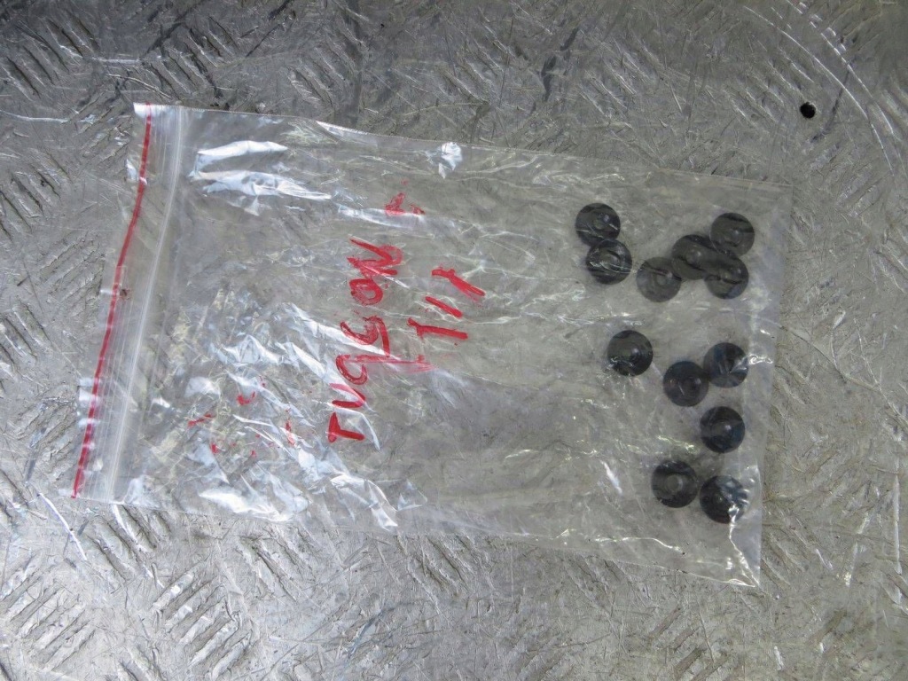 Hyundai tucson iii рейлінги дахові комплект  14- Київ