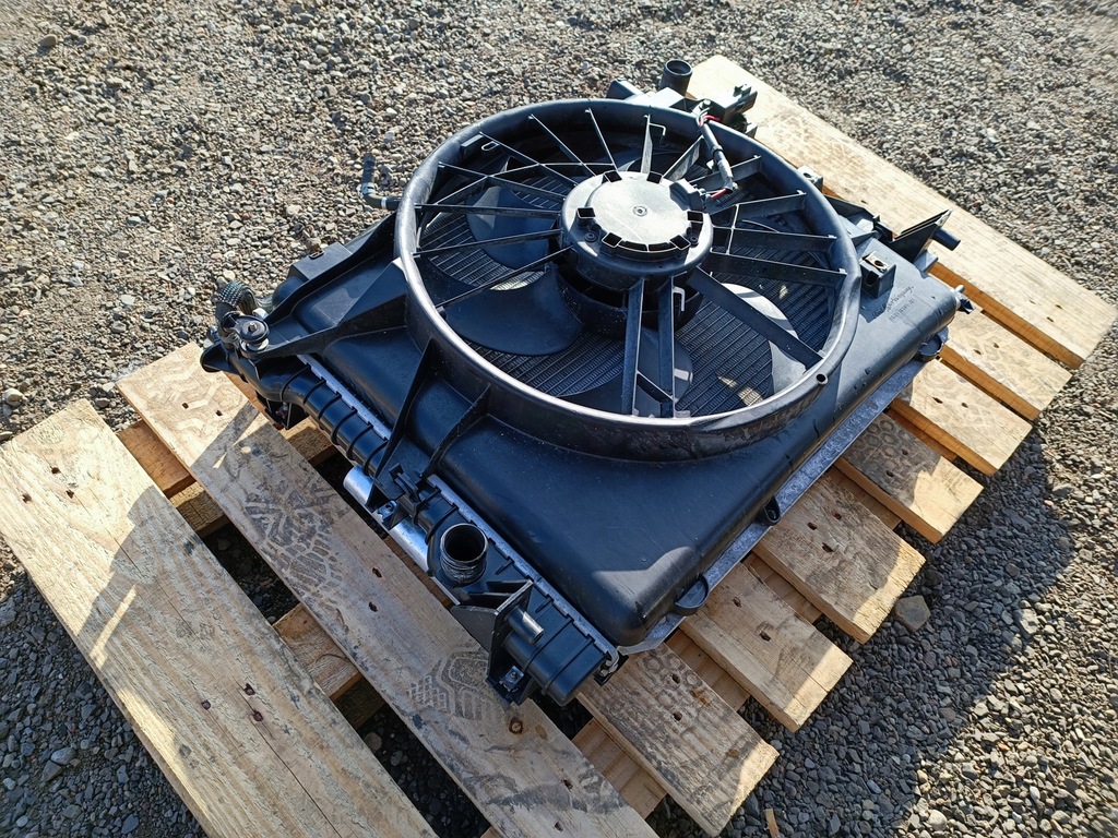 фото №7, Радиатор радиатор вентилятор комплект ford mustang 2011-2014