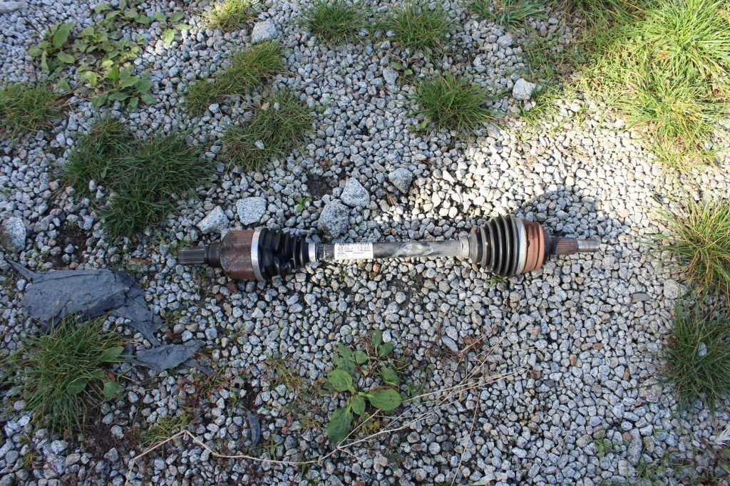 Купити Peugeot citroen привідний вал 9808771480 ліва 24 рік оригінал