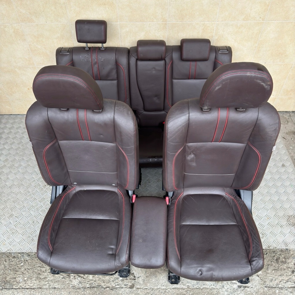 фото №1, Сиденья заднее сиденье кожа комплект mitsubishi outlander iii lift 2018 rok