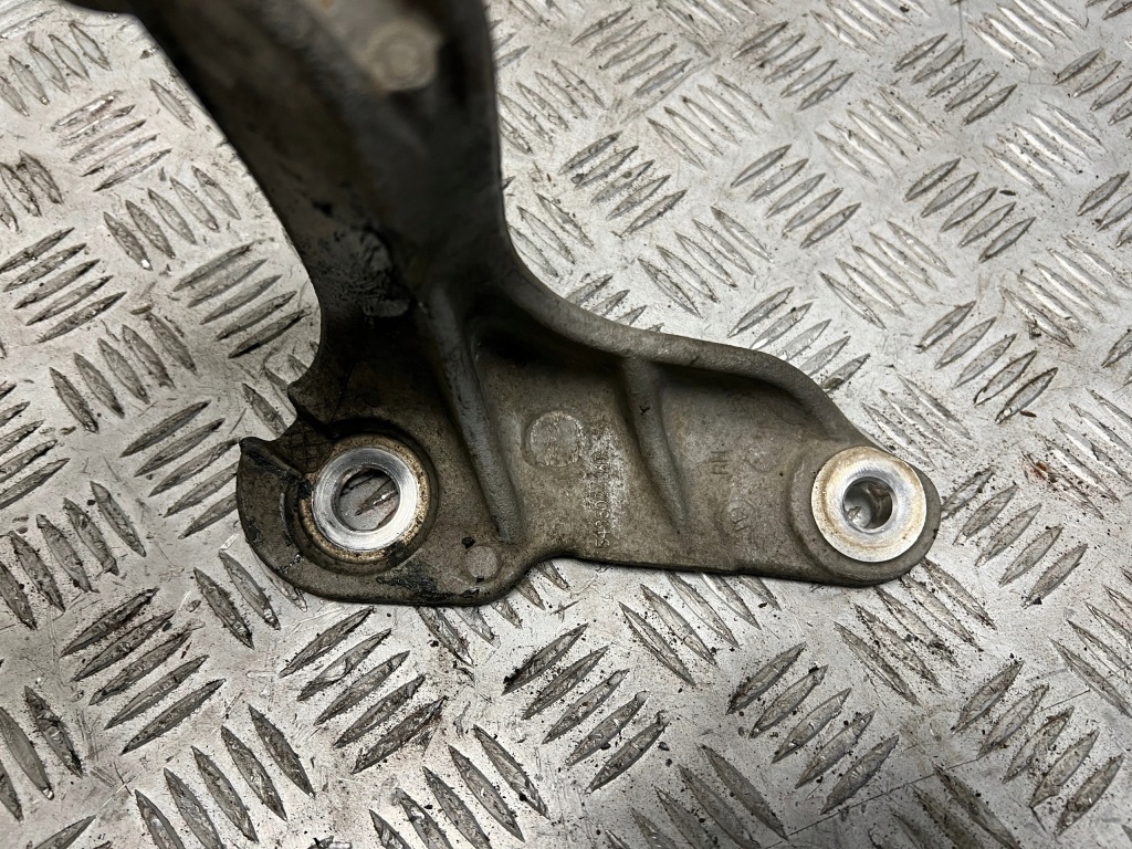 фото №2, Кронштейн кронштейн підрамник правий renault clio v org