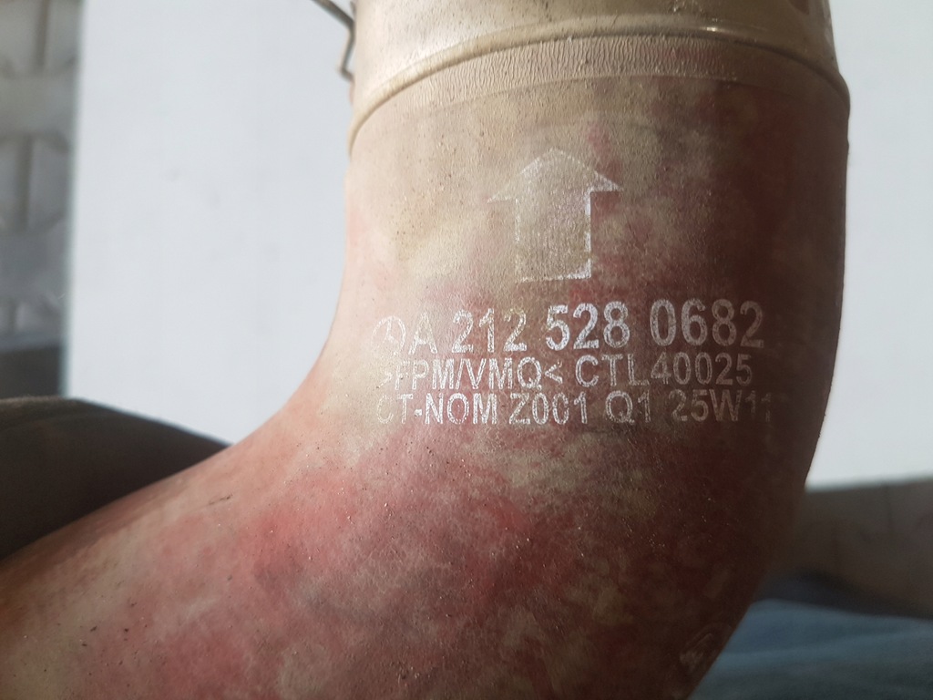 фото №2, E klasa w207 2.2 cdi труба wąż интеркулер