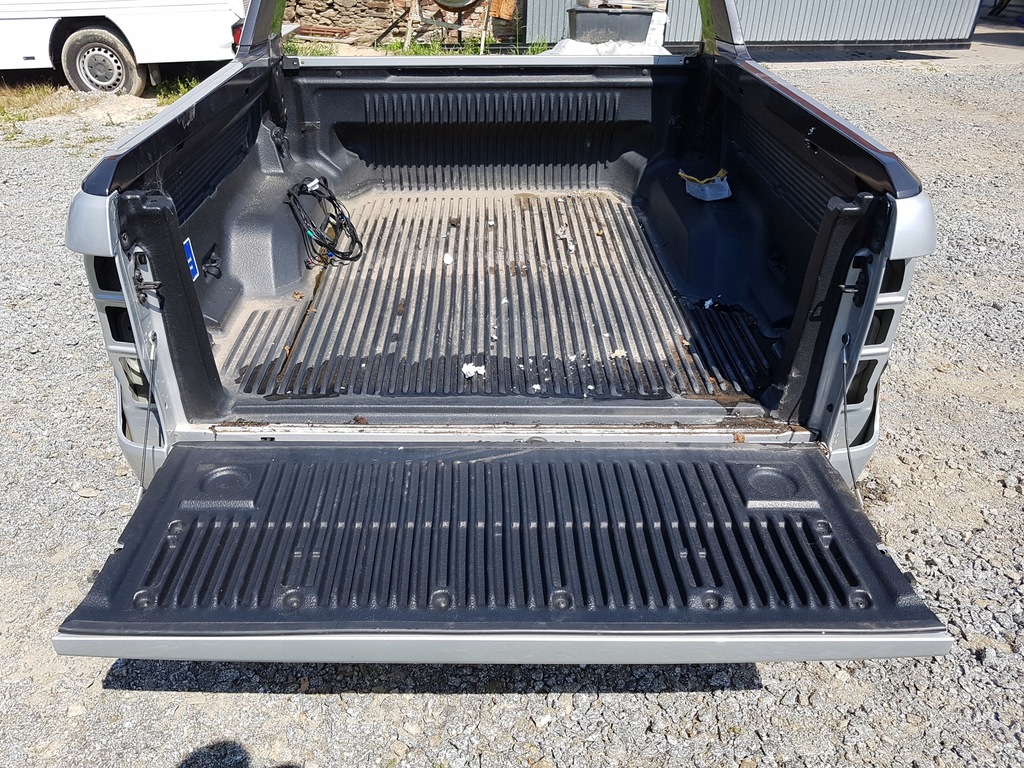 фото №11, Ford ranger iv v 2021 кузов обшивка задняя