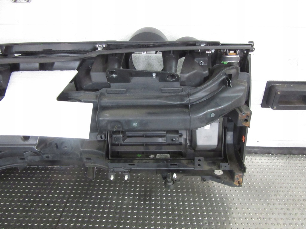 фото №8, Dodge nitro 2007 приборная панель приборная приборная панель