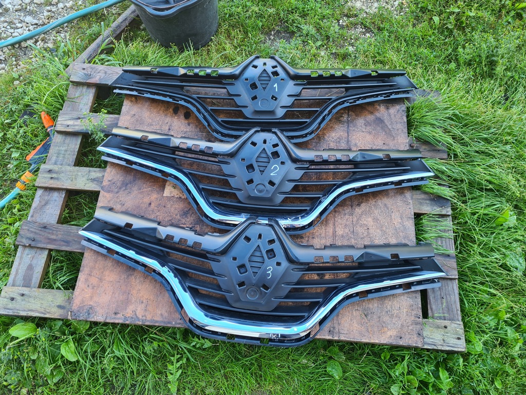 фото №1, Решётка радиатора радиатора решётка радиатора renault captur i 623102335r