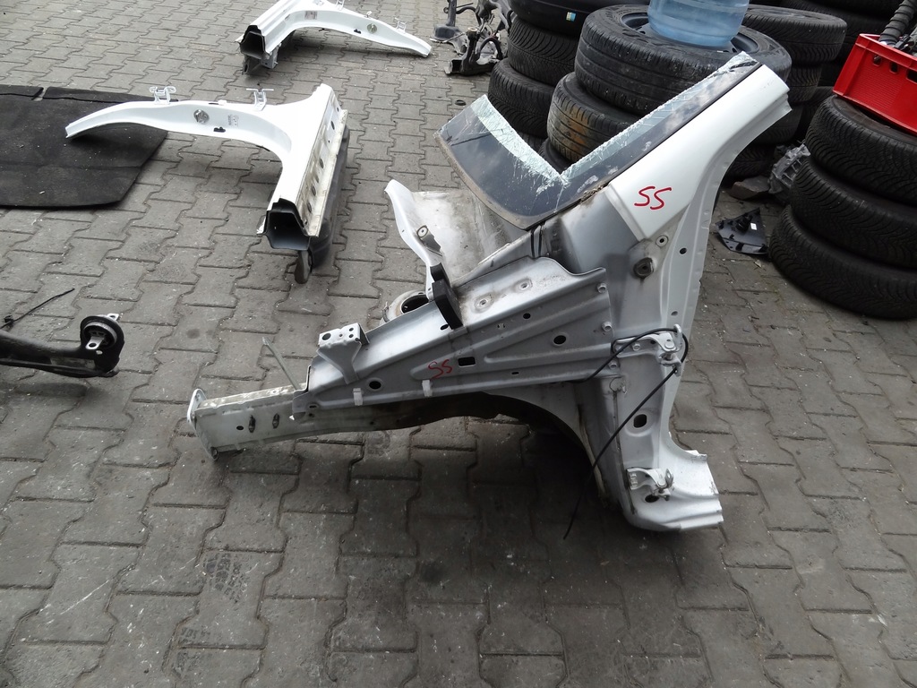 фото №1, Mitsubishi space star 2018 lift лонжерон передняя левая оригинал