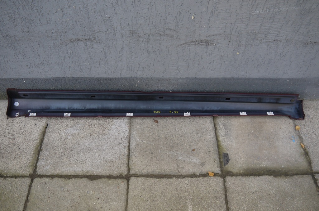 фото №8, Mercedes w169 накладка порог правая пробки порог 5d