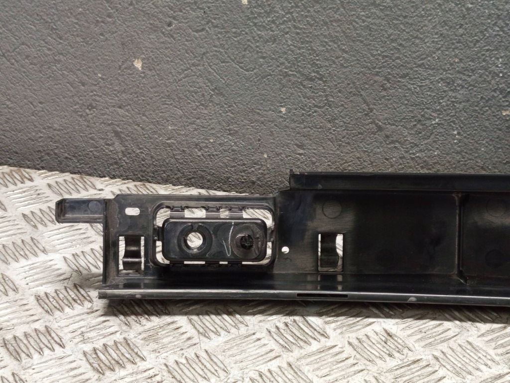 Mini оригинальный номер 7348902 clubman f54 кронштейн кронштейн  бампера правый  задняя Киев