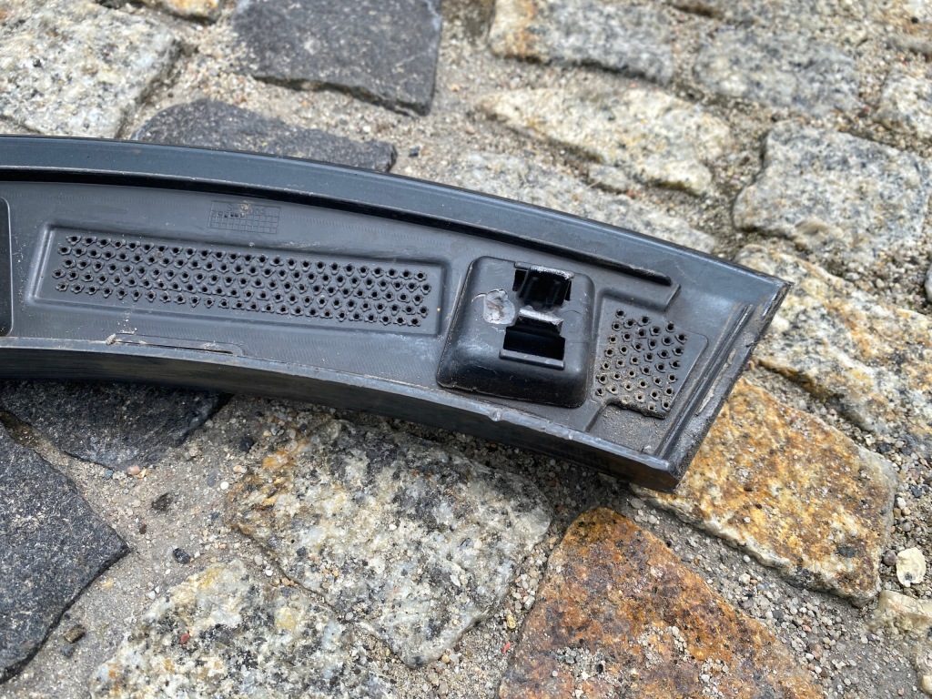 фото №11, Audi q3 83a молдинг крыла правая задняя 83a853818b оригинал