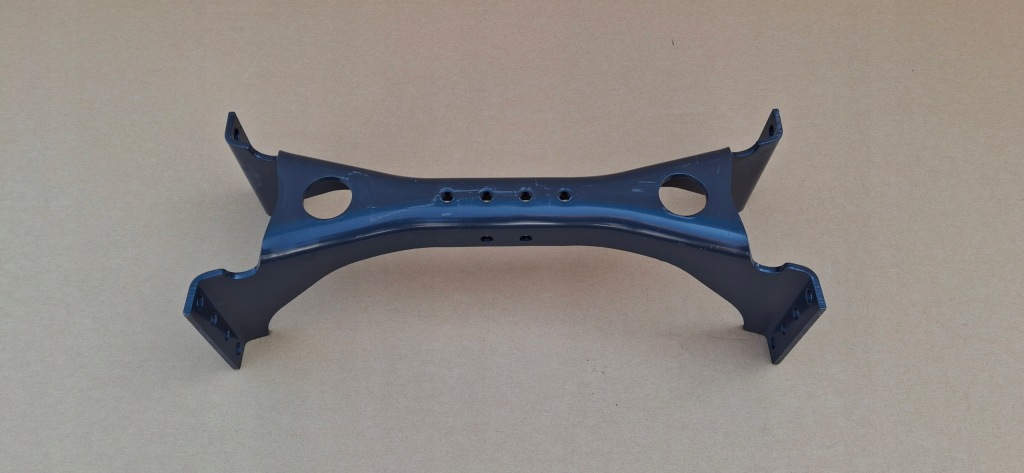 Scania r s g p l поперечина рамы балка кронштейн 2898854 Цена