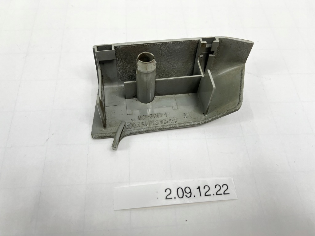 фото №7, Защита рейки сиденье правого mercedes w124 szary