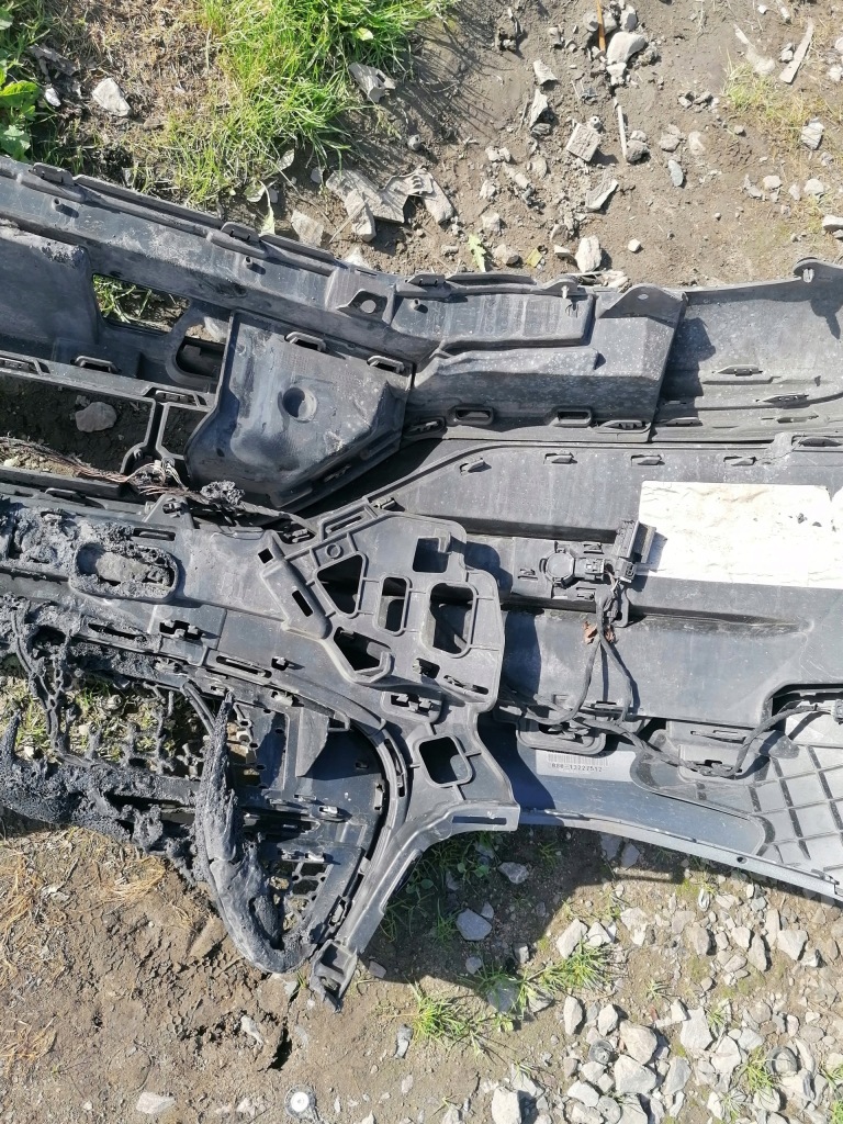 фото №6, Mercedes x253 w253 lift glc бампер перед amg хром lekko przypalony