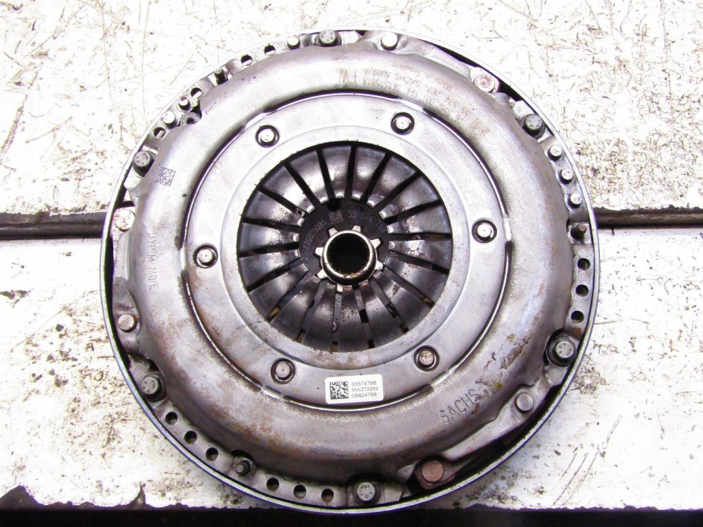 Купить Сцепление диск прижим двухмассовый маховик 1.5 turbo opel insignia b 55574768
