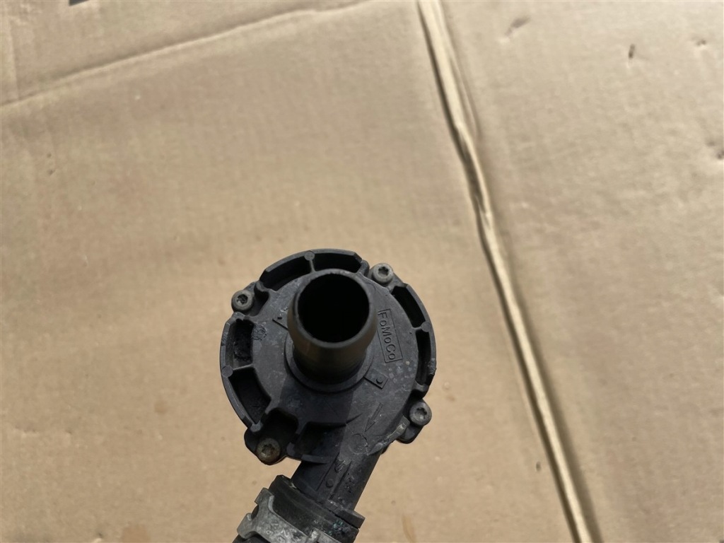 Помпа циркуляция воды ford custom рестайлинг  2.0 bluehdi 19-23r kk21-18d473-be в Украине