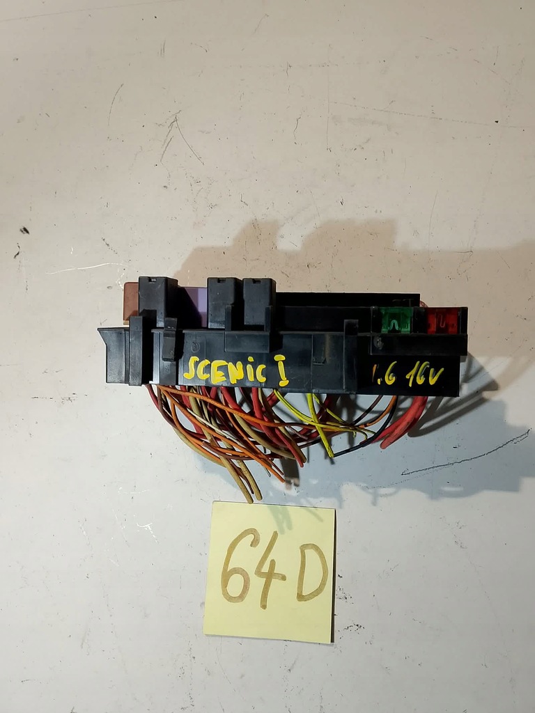 фото №1, Renault scenic i 7700421849 коробка запобіжників