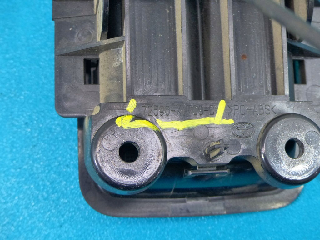 фото №4, Ручка ручка сидений задняя iii rzędu highlander ii