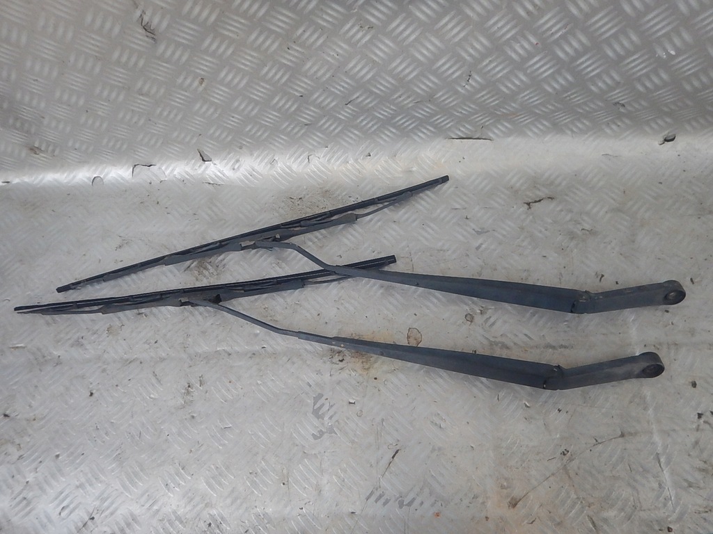 фото №1, Nissan titan armada 04- важіль важелі двірники