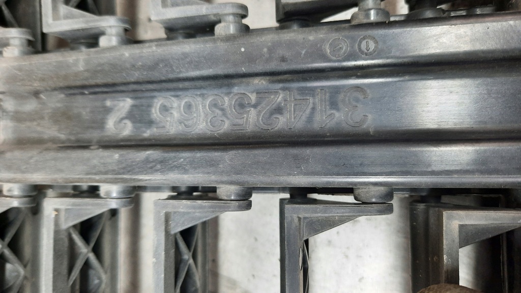 фото №11, Volvo xc60 ii шторка воздуховод воздуха 31425365