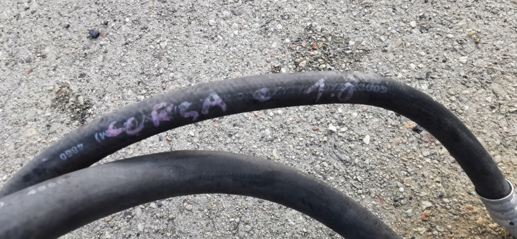 Opel corsa c шланг трубка пабтрубок  кондиционера 09131721 1.0 b 00-06 r Киев