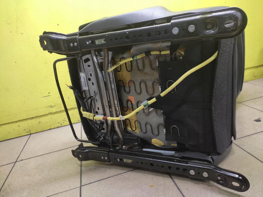 фото №12, Honda civic viii ufo сиденье водителя