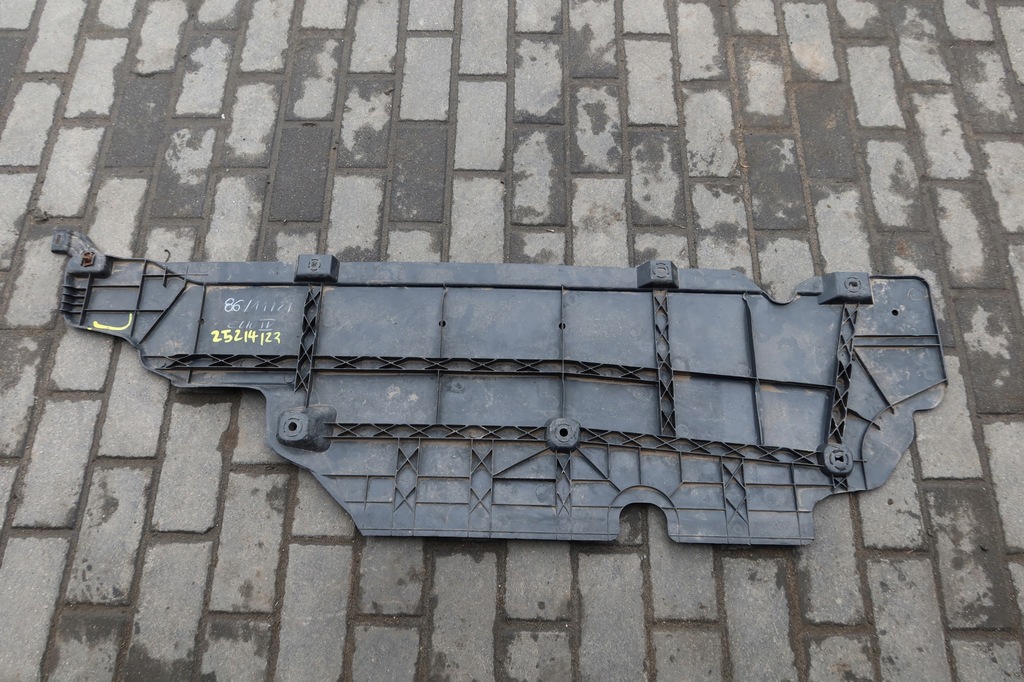 фото №1, Защита подвеска левая левая clio iv 555273588r