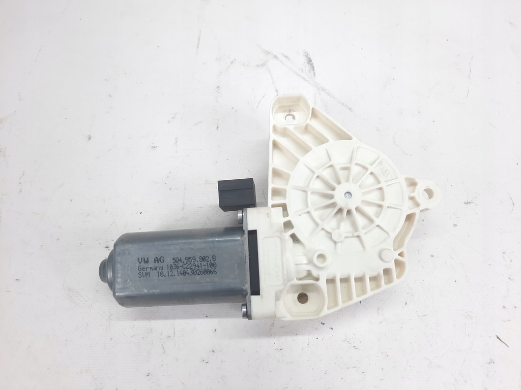 фото №1, Моторчик скло volkswagen оригінальний номер 5q4959802b