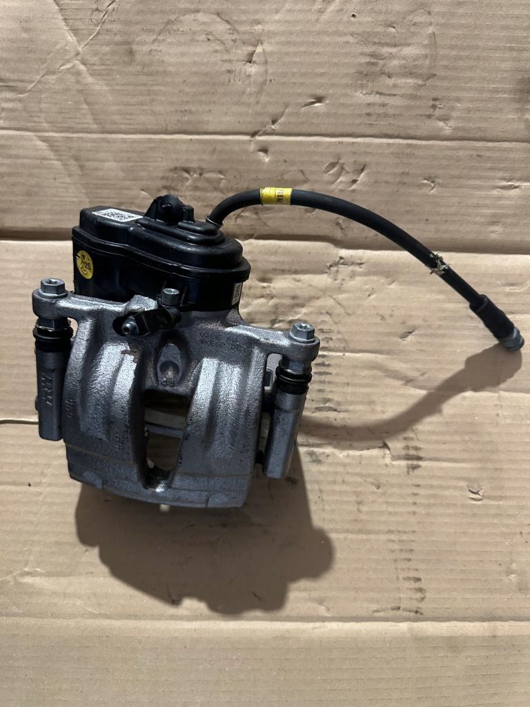 фото №1, Супорт audi e-tron 4ke406d.....