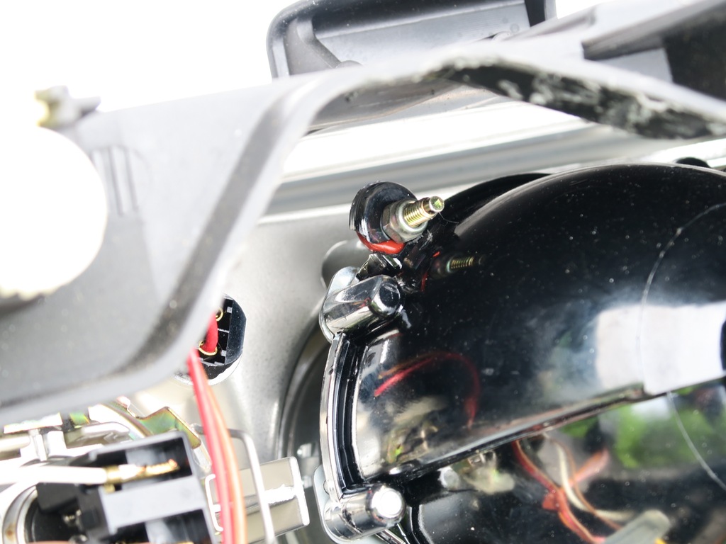 фото №13, Nowa лампа r ксенон hella audi a6 c5 przedlift