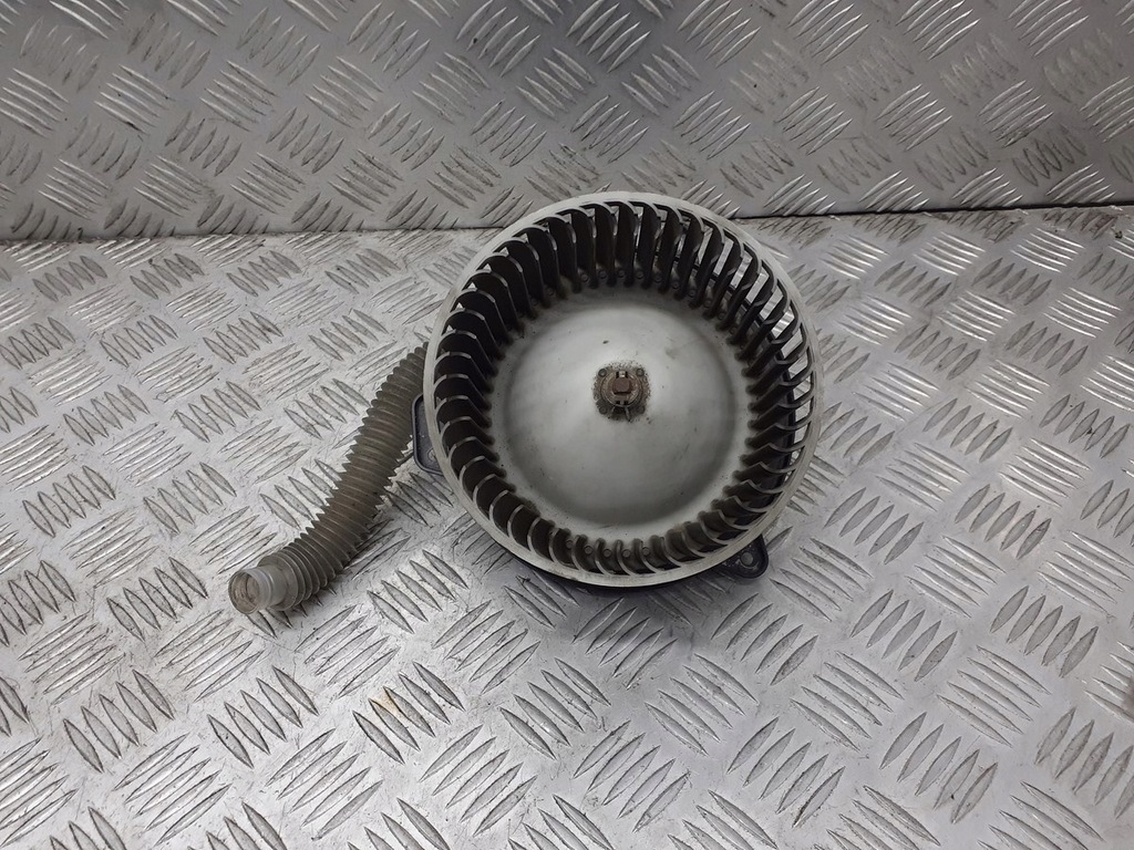 фото №4, Вентилятор обдув mazda premacy