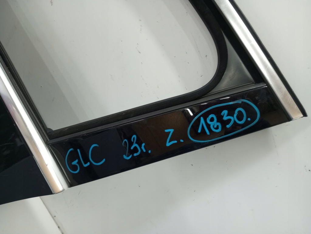 Двері ліва передні mercedes glc a254 23r Недорого