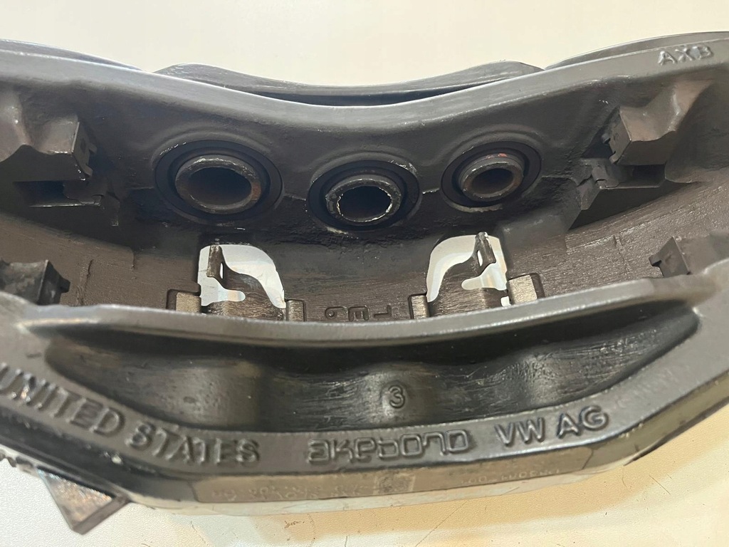 фото №9, Audi sq7 суппорт тормозной левый перед передний 4m0615105cr