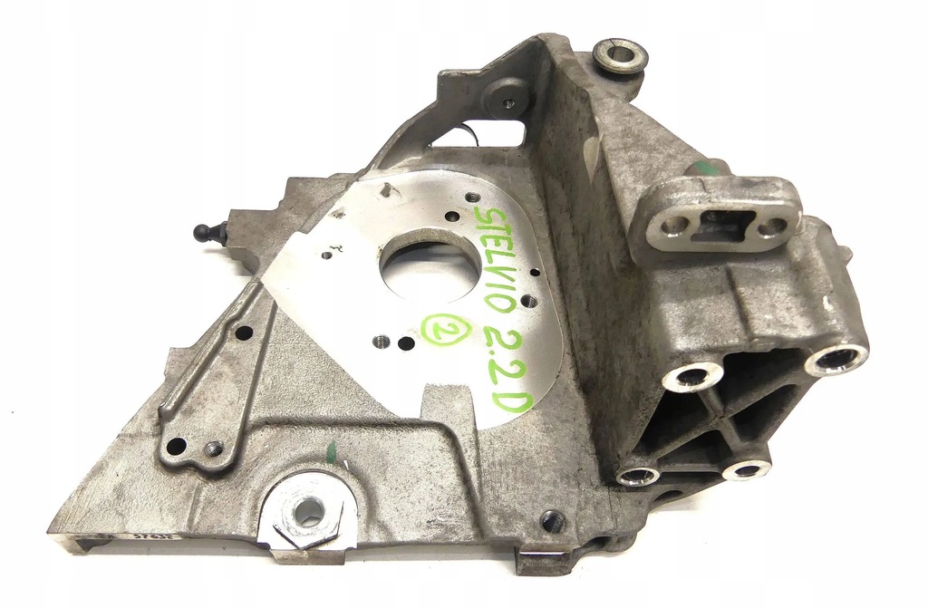 фото №1, Alfa romeo giulia stelvio 2.2 d jtdm кронштейн насоса впрыска