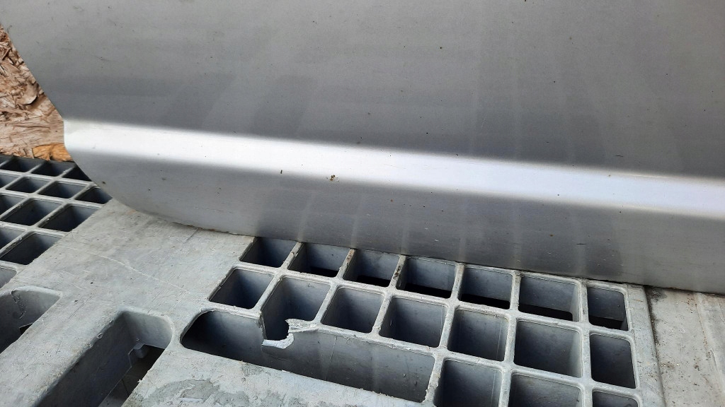 фото №6, Дверь перед правое toyota yaris i 02r