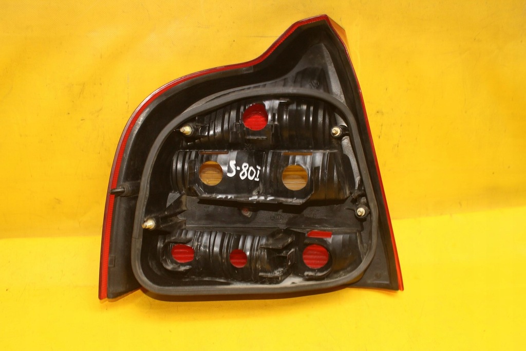 фото №6, Лампа правый задняя volvo s80 i 9154479