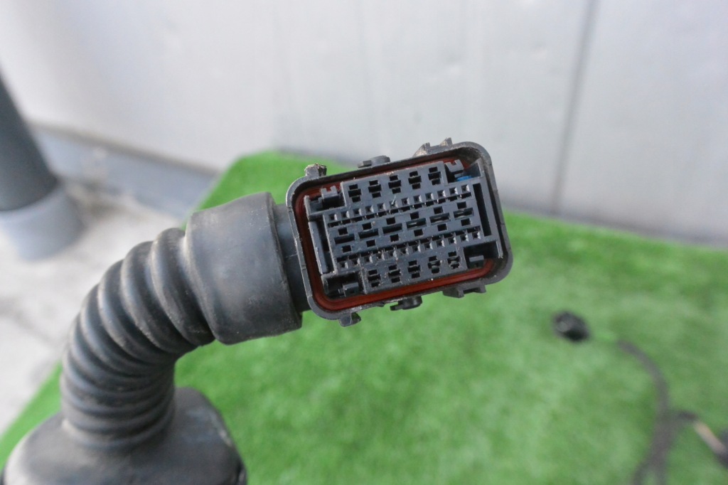 фото №4, Електропроводка двері ліва перед ghibli quattroporte eu